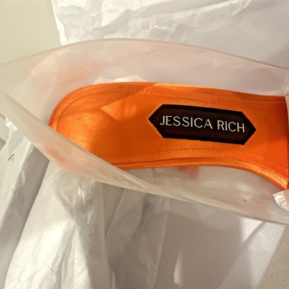 Jessica Rich Women Size 39 So Fancy Orange Pointed Toe Clear Sandal Pumps